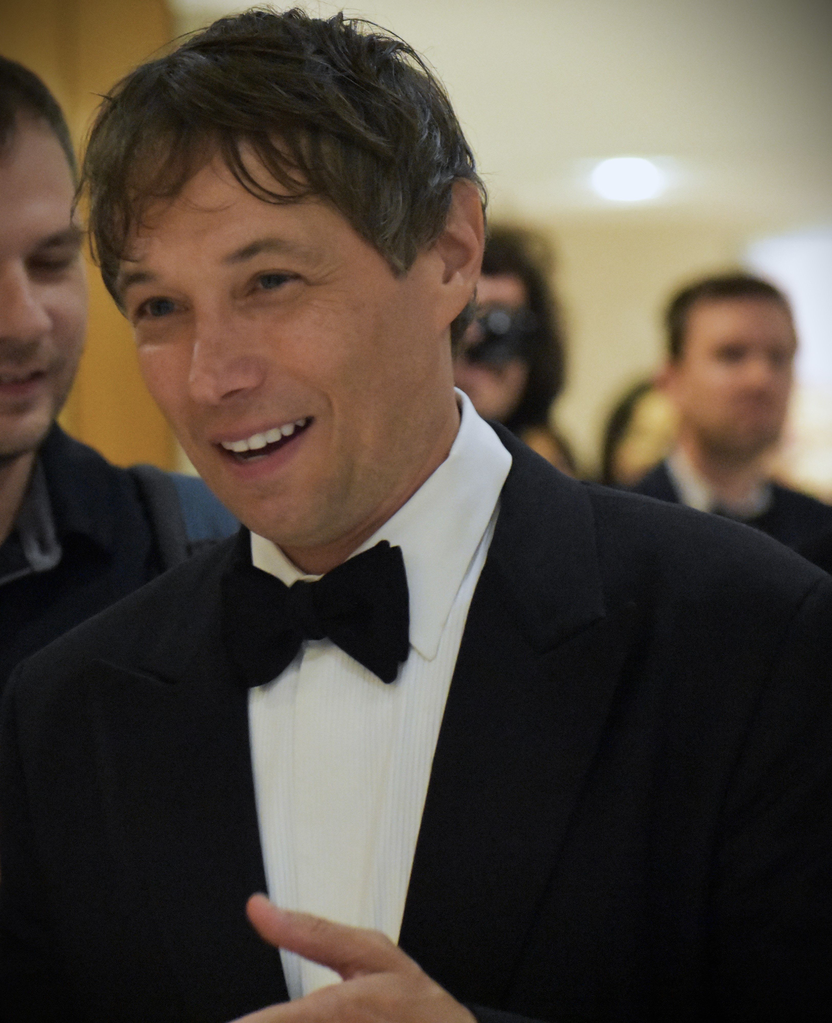 Sean Baker tại lễ bế mạc Liên hoan phim Cannes ngày 25/5/2024. Ảnh tư liệu của đạo diễn Anora, không phải cảnh phim, nhân vật hay sự kiện Netflix Việt Nam năm 2026. Ariela Ortiz-Barrantes / WikiPortraits / Wikimedia Commons, CC BY-SA 4.0; dùng nguyên bản.